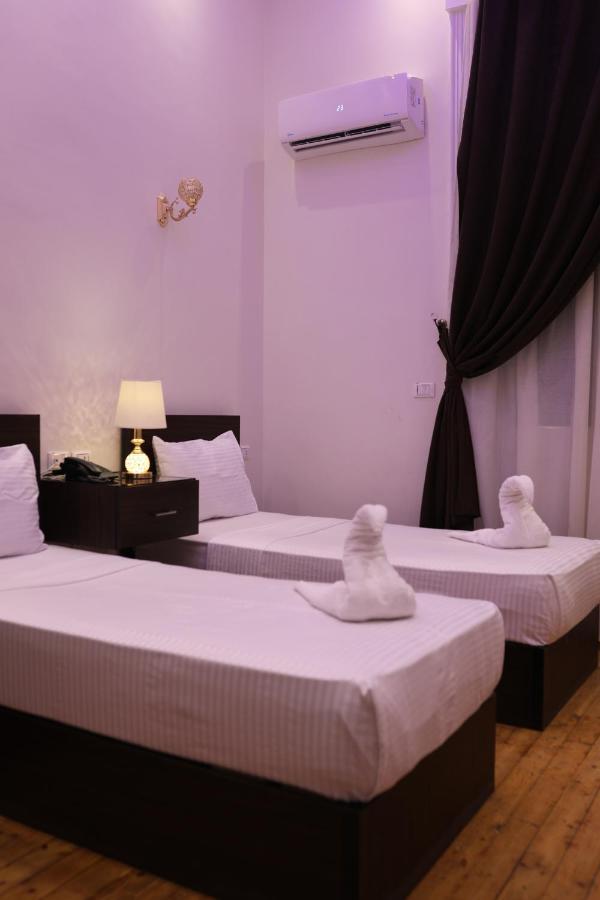New Midtown Hostel Cairo Exterior photo